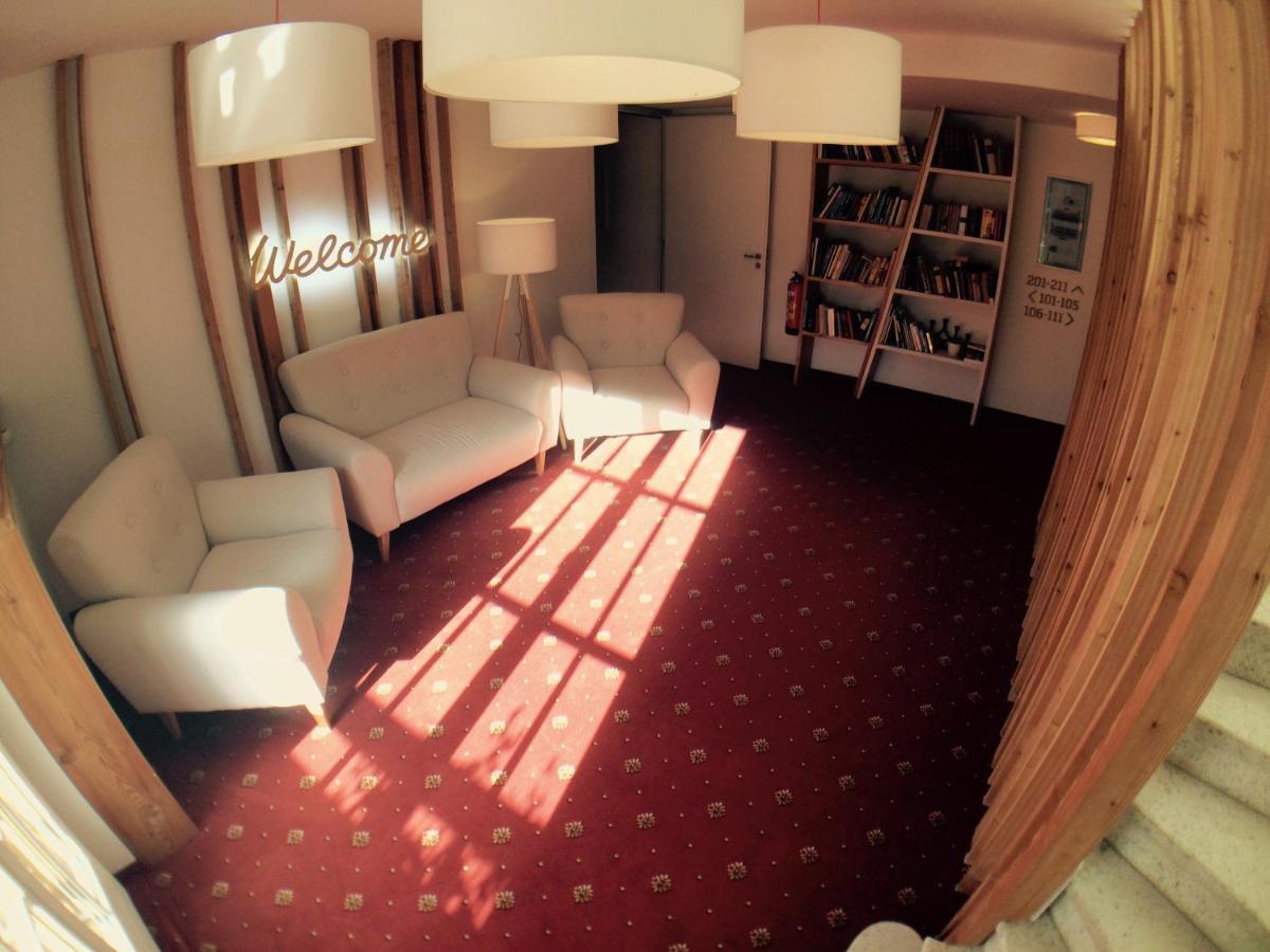 Seehotel Am Hallstaettersee Modern Rooms Обертраун Экстерьер фото