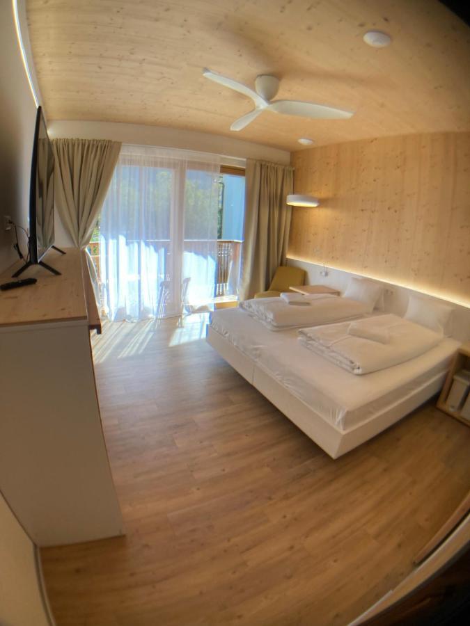 Seehotel Am Hallstaettersee Modern Rooms Обертраун Экстерьер фото